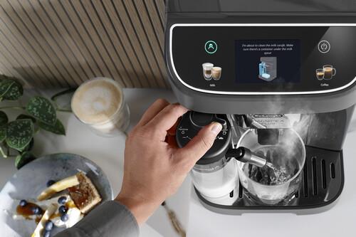 Кофемашина автоматическая DeLonghi Magnifica Plus ECAM320.61.G черный
