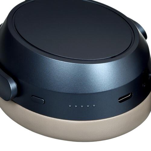 Беспроводные/проводные наушники Sennheiser MOMENTUM 4 синий