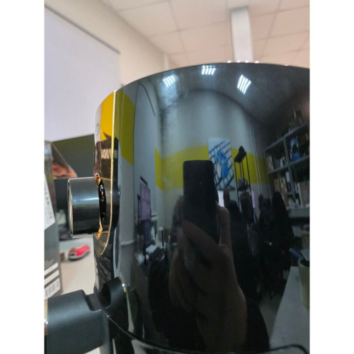 УЦ Аэрогриль Hyundai HYF-2057 черный/золотистый (плохая упаковка, потертости на корпусе, нет решетки и документации)