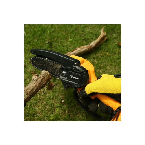 Пила цепная аккумуляторная DEKO DKCHS 20-4 063-4480 с АКБ и ЗУ