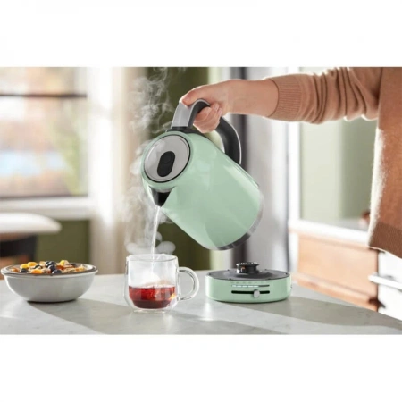 Электрочайник KitchenAid 5KEK1701EPT фисташковый