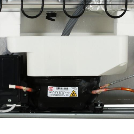Холодильник с морозильником Beko B5RCNK4037ZW белый