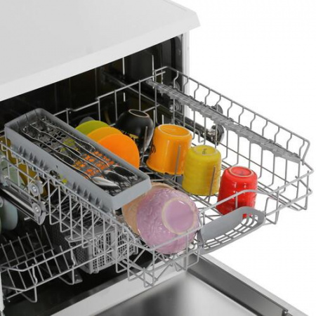 Посудомоечная машина Bosch SMS23DW01T белый