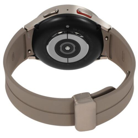 Смарт-часы Samsung Galaxy Watch5 Pro