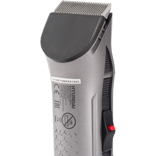 Машинка для стрижки Hyundai H-HC7115 черный (насадок в компл 4шт)