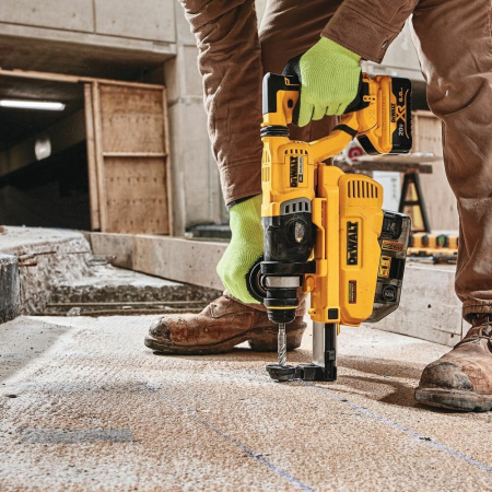 Перфоратор Dewalt 18.0 В XR (DCH263N-XJ) бесщеточный (без АКБ и ЗУ)