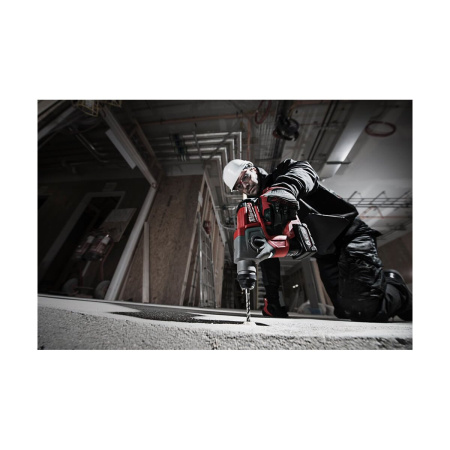 Перфоратор Milwaukee M12 Fuel CH-402C (4933441475) 2 АКБ +ЗУ