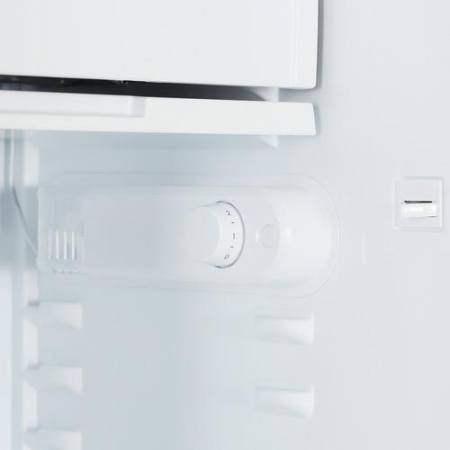 Холодильник компактный Beko B1RSSE852B черный