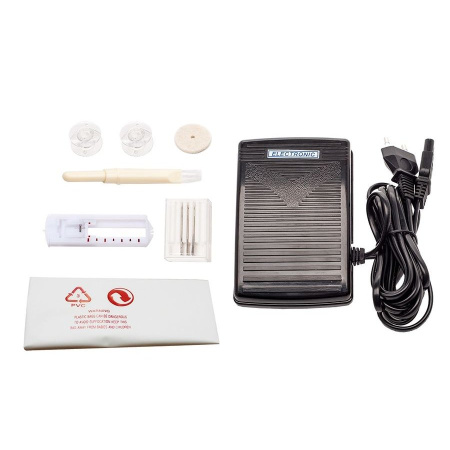 Швейная машина Comfort 12 белый