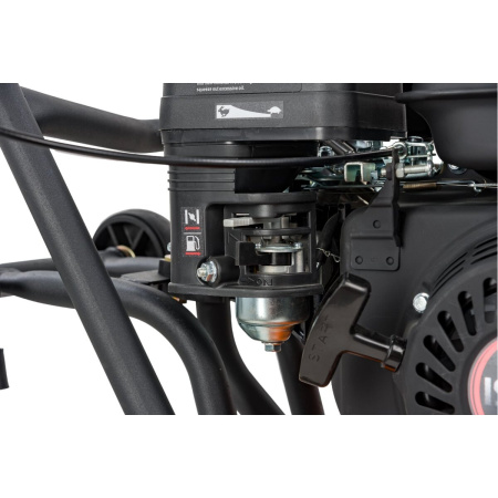 Виброплита Gigant BVP80-L200